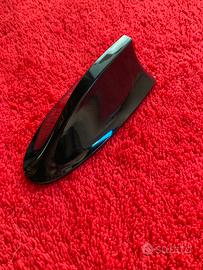 Antenna pinna nera