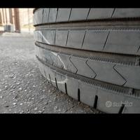 2 gomme Hankook prime 225/60 R17 