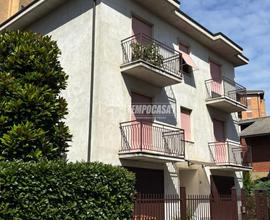 BIFAMILIARE CON DOPPI BOX E GIARDINO PRIVATO