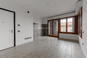 LUMINOSO BILOCALE RISTRUTTURATO