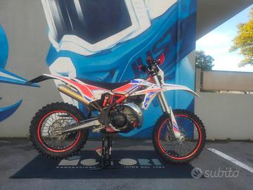 Beta X-TRAINER 300 2022 USATO