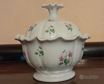 Scatolina/zuccheriera in porcellana  decorata