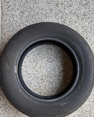 Gomme estive 205-65 R16