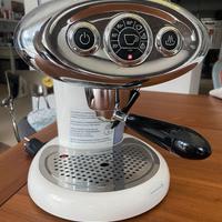 Macchina del caffè Illy iperespresso