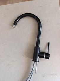 miscelatore cigno nero