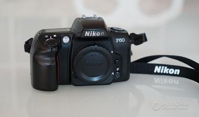 Reflex analogica Nikon F60 - solo corpo