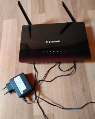 Netgear D6000 Dual Band AC750 WiFi ADSL2+ Modem Ro