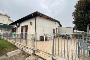 Labico- colle spina porzione di bifamiliare