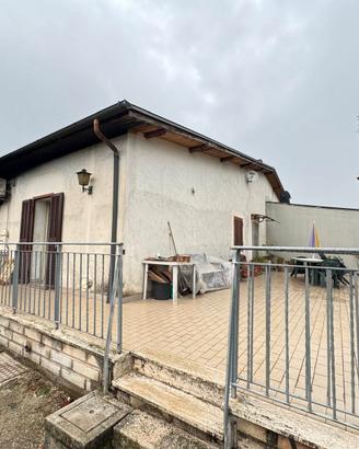 Labico- colle spina porzione di bifamiliare