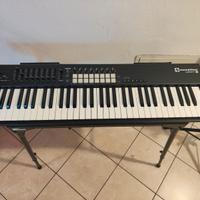 Tastiera Novation launchkey 61