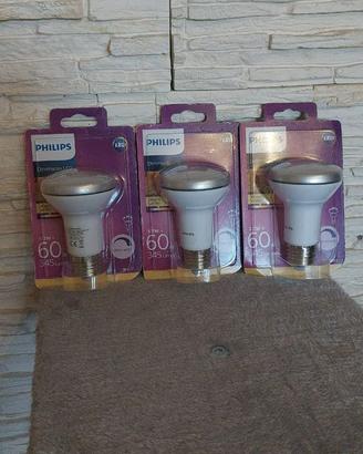 3 faretti LED Philips R63 dimmerabili