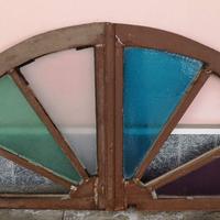 Antica Mezzaluna vetrata in legno primi '900