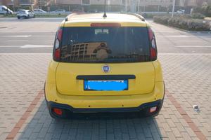 Fiat pandina 2024 1.0 hybrid