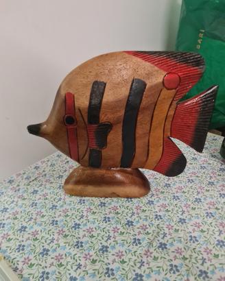 pesce in legno