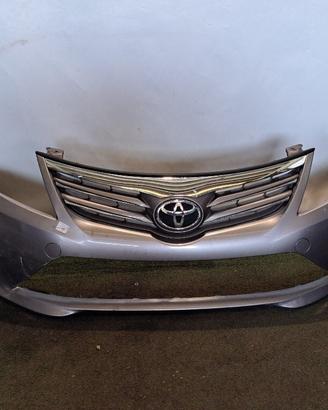 PARAURTI ANTERIORE COMPLETO TOYOTA Avensis Berlina