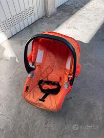 Ovetto Primo Viaggio Tri-Fix Peg Perego
