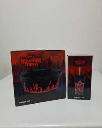 Cinema cup + Dinner set Strangers Things Conad