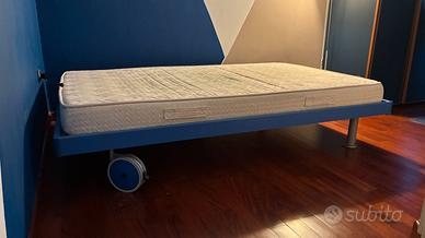 Letto piazza e mezza con ruote + Materasso ENNEREV