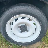 Cerchi, Gomme , Coppette Coprimozzo Peugeot 106