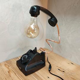 lampada telefono