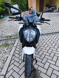 Ktm duke 390