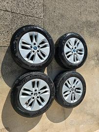 Skoda Cerchi lega 16 pollici + gomme estive