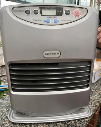 Stufa a combustibile liquido