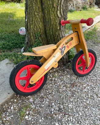 Bici in legno