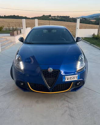 Alfa Romeo Giulietta carbon look 1.6 120 cv