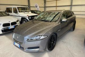 Jaguar XF 2.2 SPORTBRAKE LUXURY