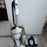 Folletto aspirapolvere e lavapavimnti