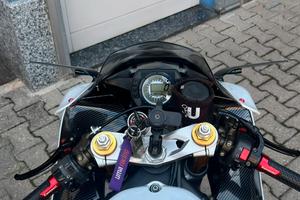Kawasaki Ninja ZX-6r del 2006 con 42.736 km