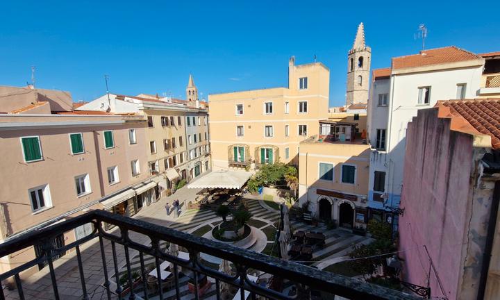 Alghero centro storico elegante appartamento
