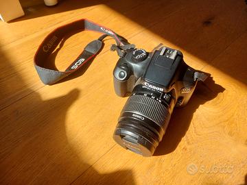 Canon EOS 4000D