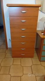 cassettiera in legno ciliegio