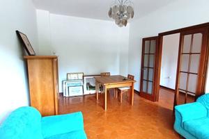 Pesaro villetta in bifamiliare 155 mq. + giardino