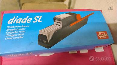 distributore lineare per diapositive Diade        