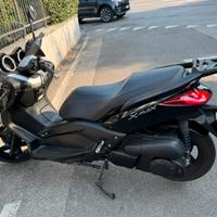 Yamaha Xmax 250