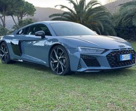 AUDI R8 Coupé V10 RWD S tronic