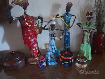 BAMBOLA REGINA AFRICANA