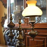 Lampada nautica vintage anni 50 in vetro opalino