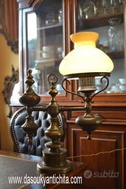 Lampada nautica vintage anni 50 in vetro opalino