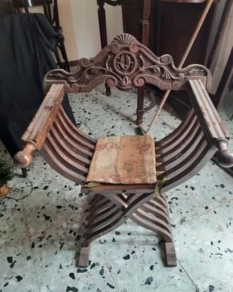 Sedia vintage da restaurare