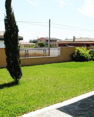 Anzio - Lavinio stazione Villa Angolare NUOVA COST