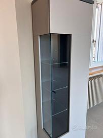 Mobile nuovo di fabbrica in saldo