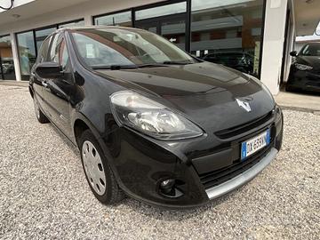 Renault Clio 1.2 16V SporTour Luxe
