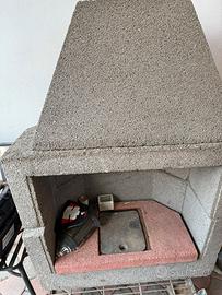 Struttura per camino in pietra