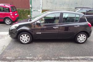 Renault Clio 1.2 16V 5 porte Luxe