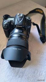 macchina fotografica Nikon completa con accessori