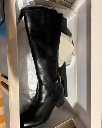 Stivale prima classe